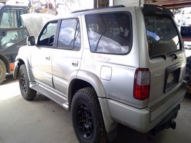 1999 TOYOTA 4RUNNER, LIMITED MODEL, SR5, AT, 3.4L, 4WD.  Z26488